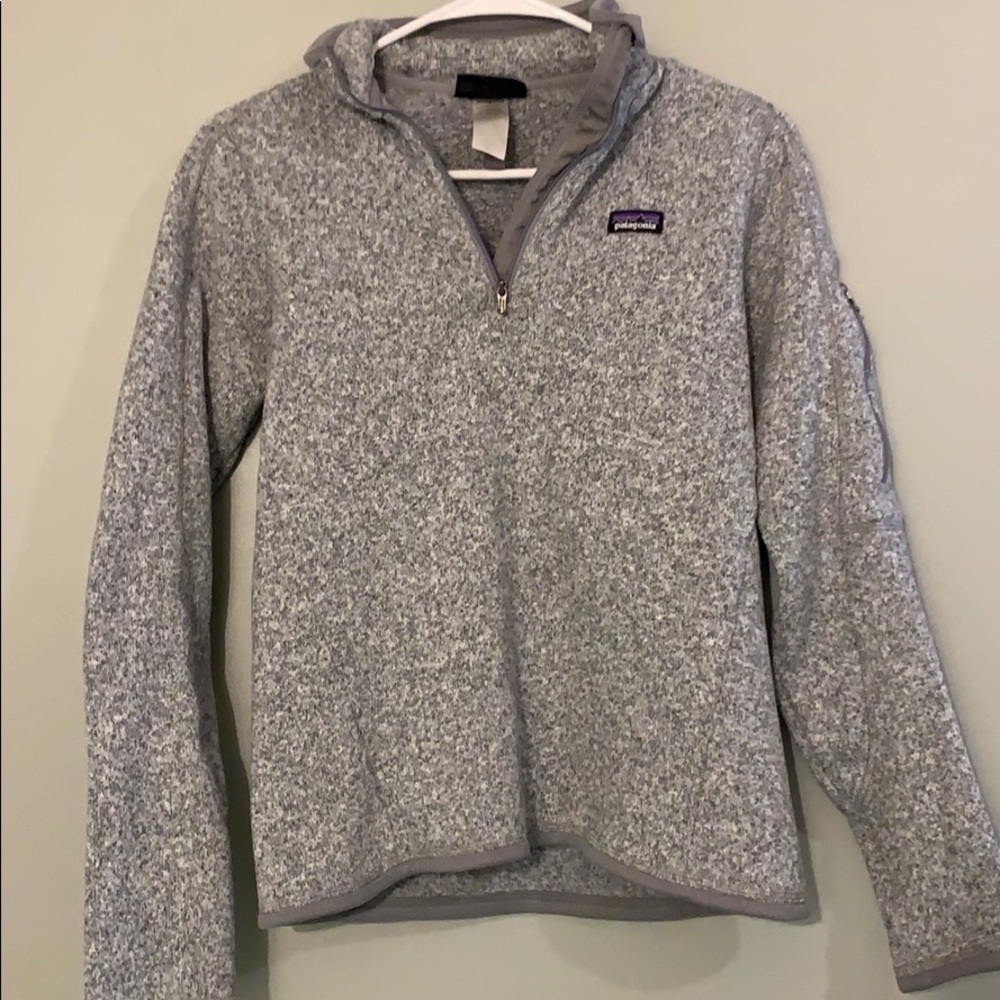Women’s Patagonia Quarter Zip - Gray